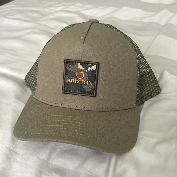 Braxton trucker hat - Picture 1 of 2